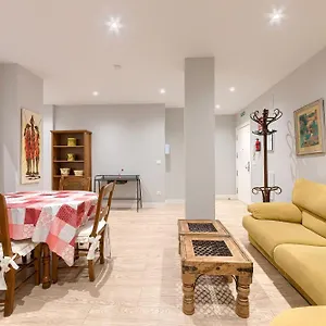 Apartamento Salgeta Reformado Amplio Y Acogedor Con Wifi, Barakaldo
